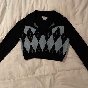 Long sleeve crop top